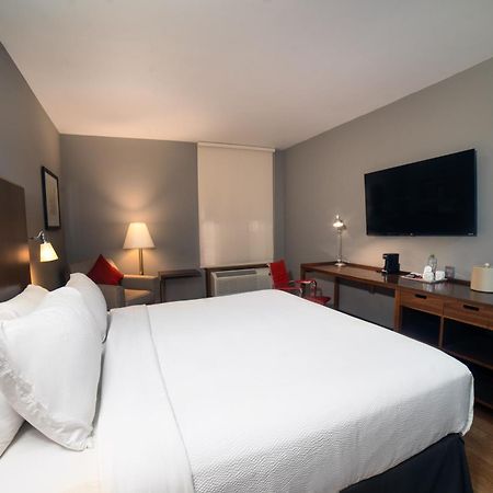 Four Points By Sheraton Сальтильо Экстерьер фото