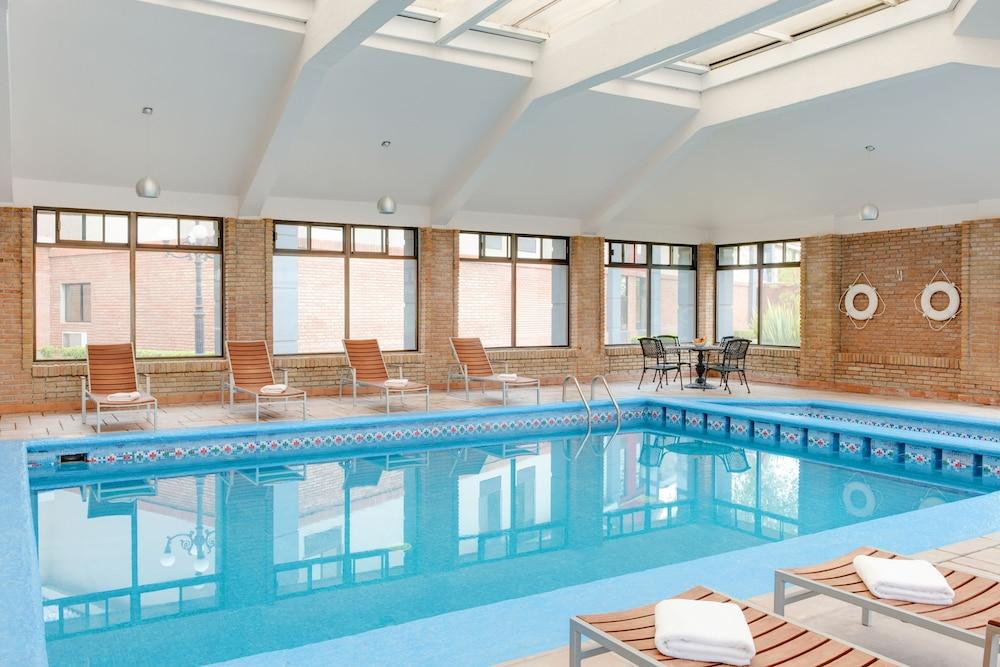 Four Points By Sheraton Сальтильо Экстерьер фото