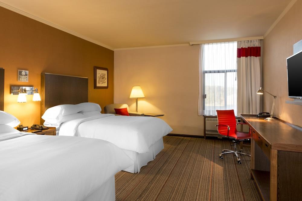 Four Points By Sheraton Сальтильо Экстерьер фото
